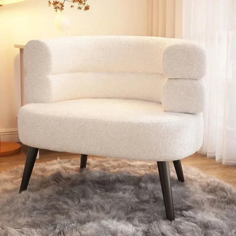 Sherpa Luxe Lounge Chair – Cozy Nordic Design for Any Living Space